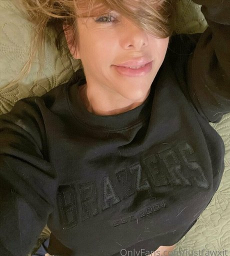 justfawxit sexy pornstar pic