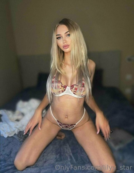 lilyy star model free photos