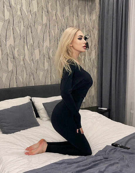 lilyy star perfect model gallery