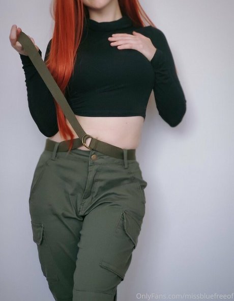 missbluefreeof pornstar sexy picture