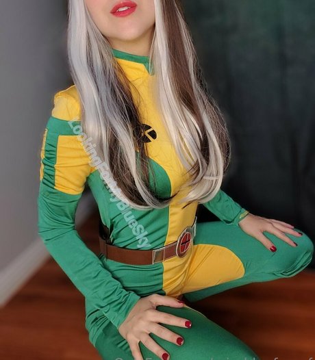 missbluefreeof nice actress galleries