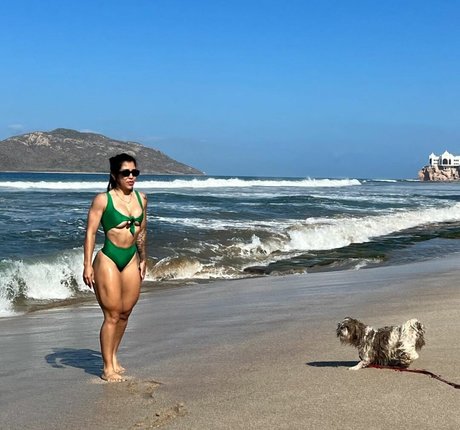 Evelyn Salomon star naked image