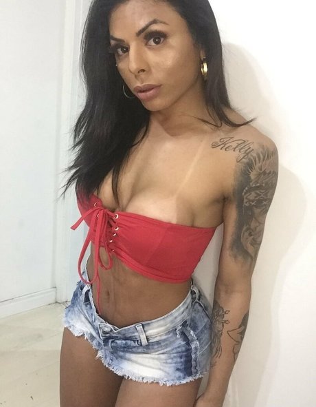 emilysales19 pornographic model image