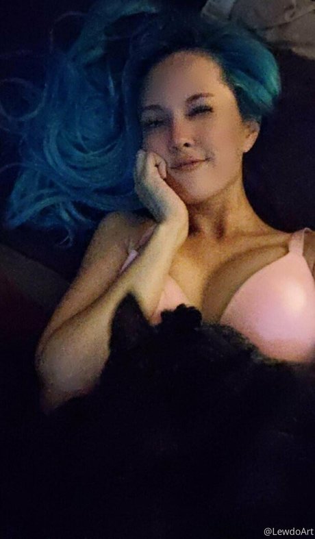 lewdoart perfect model pic