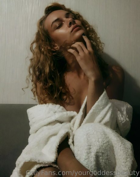 beautygodess hot model pictures