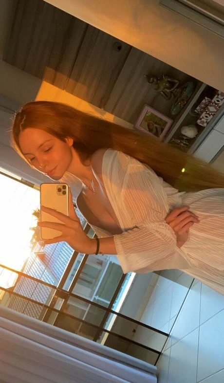 Lorena Orsi model hot image