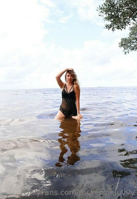 mckenzieluvvv beautiful pornstar gallery