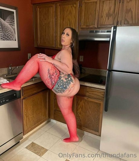 thundafans pretty star galleries