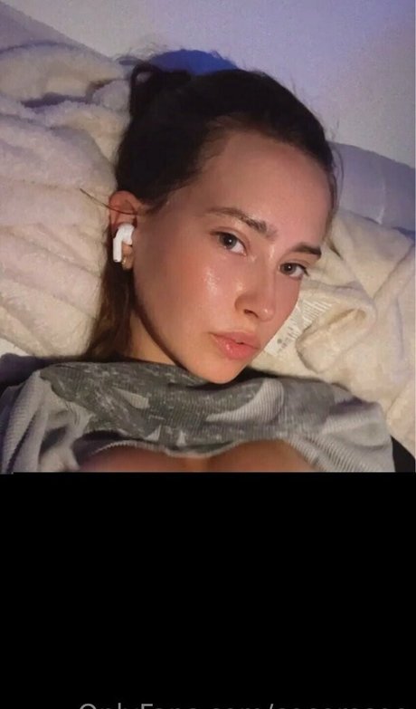 blonde small tits onlyfans hot naked picture