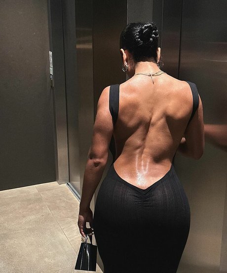 Natseleen perfect actress picture