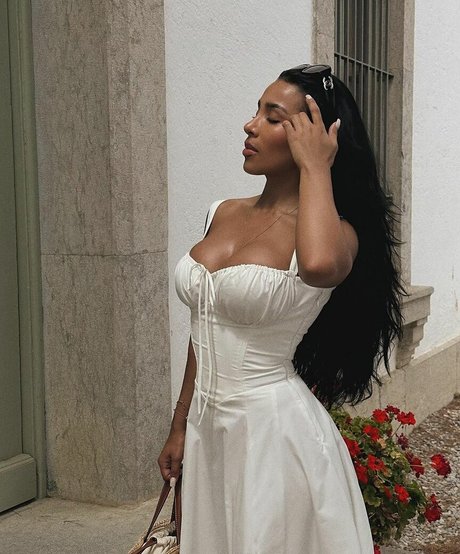 Natseleen star porn photo