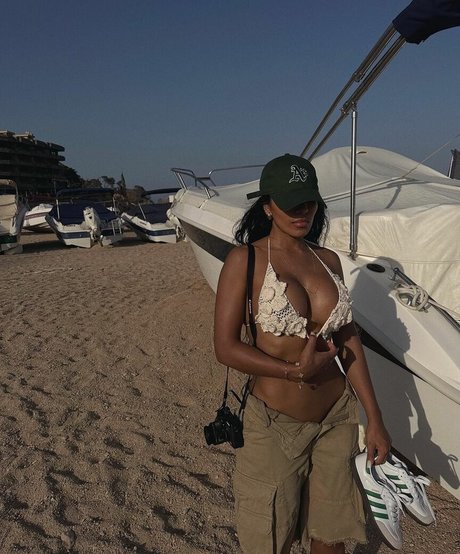 Natseleen star pornographic galleries