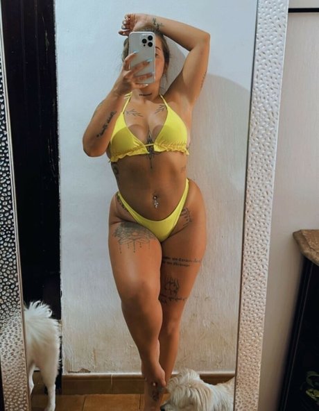 Adrii Rosado hd star pictures