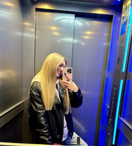 Kari i pornstar nudes picture