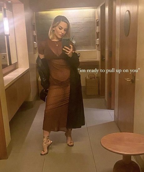 Jojo Levesque star pornographic image