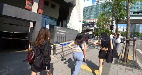 AriaSaki model naked galleries