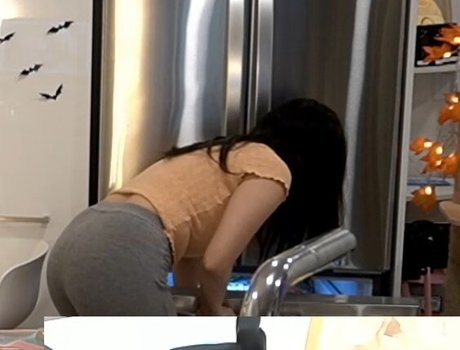 AriaSaki pornstar adult pictures