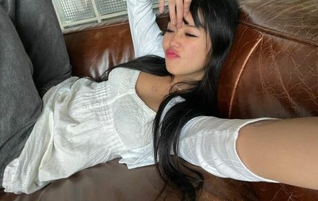 Radvxz pretty model pic