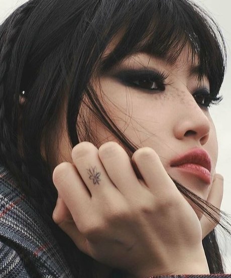 babe brunette onlyfans free naked pictures