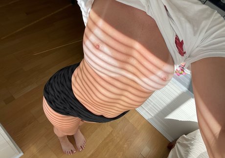 Lazydelrey star naked pics