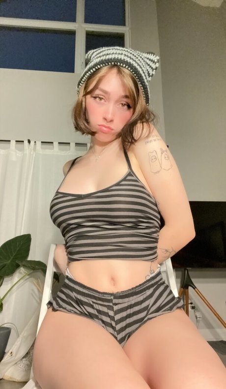 awholelottazozo naked model gallery