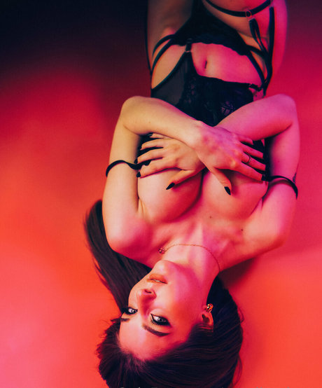 ameliaadamz porn model pics