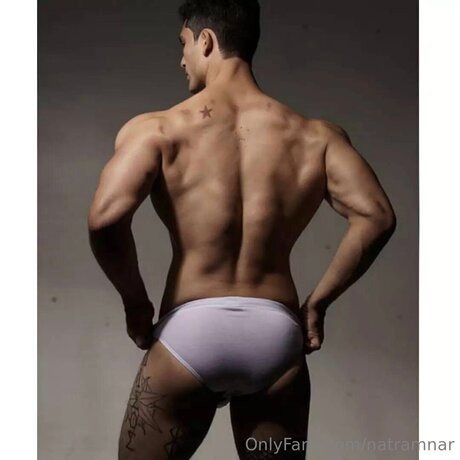 Natramnar sex model photo