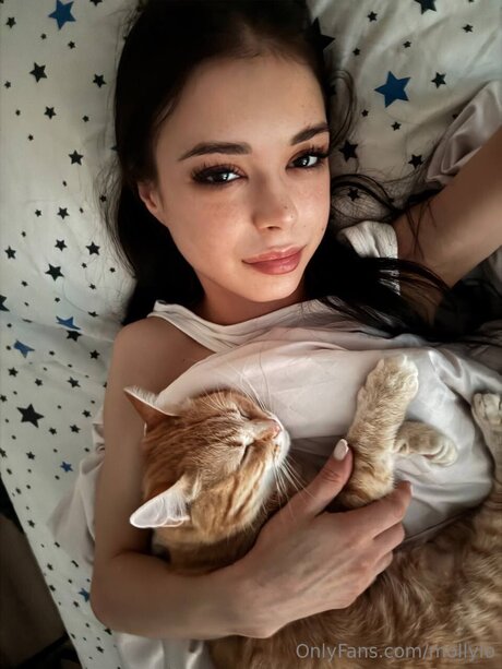 Mollylo star nudes pic