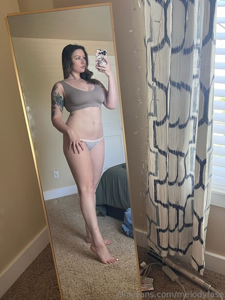 Melodyfase sex model images