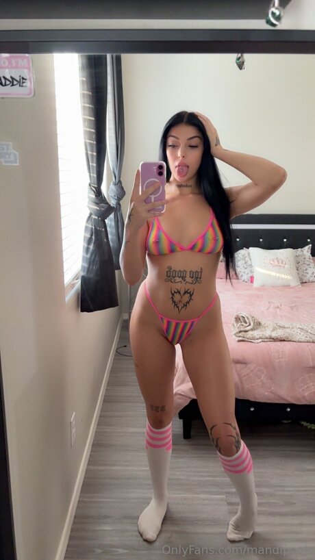 Mandipooh sexy pornstar pictures