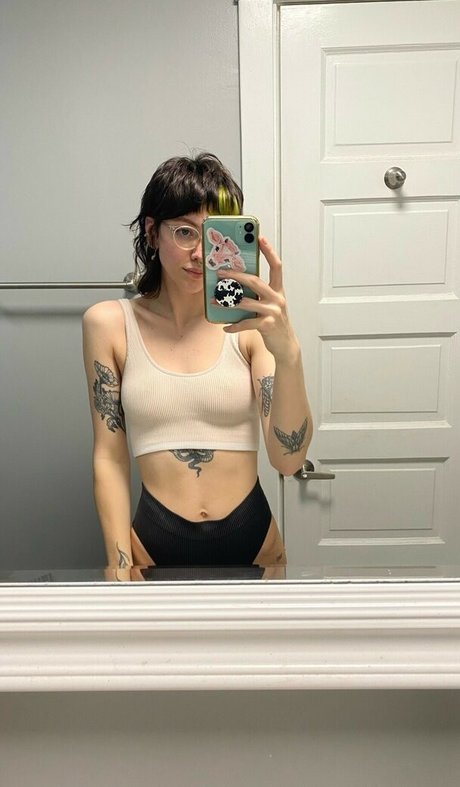 Pleasequietdown star free img