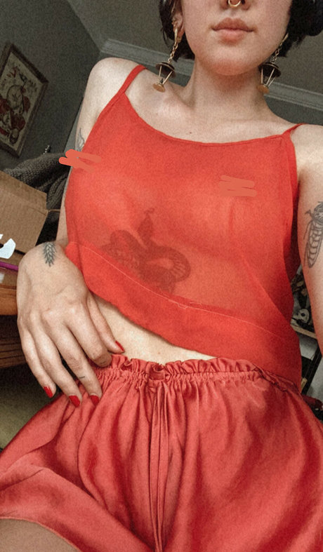 Pleasequietdown pornstar exclusive photo