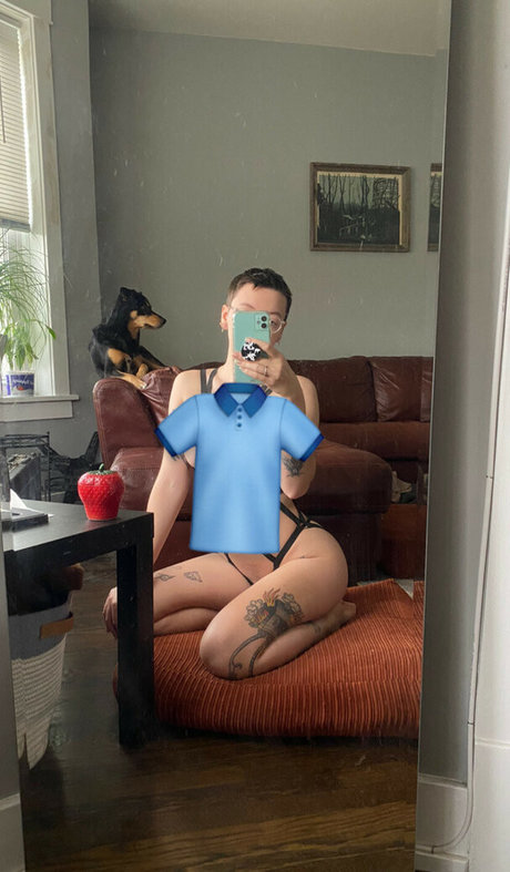 Pleasequietdown xxx model img