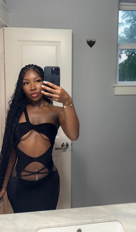 aaaaayevuh best actress pictures