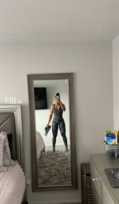 aaaaayevuh star sex photo