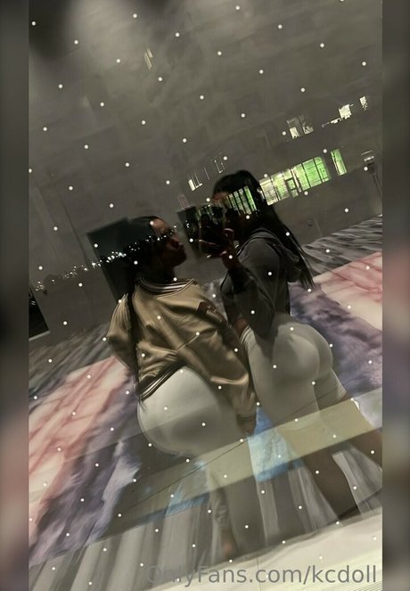 KCdoll star sexy gallery