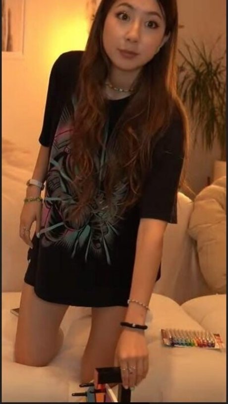 Fuslie pornstar nice pictures