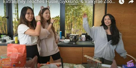 Fuslie nude model images