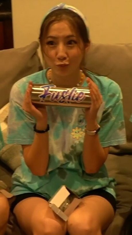 Fuslie pretty star images