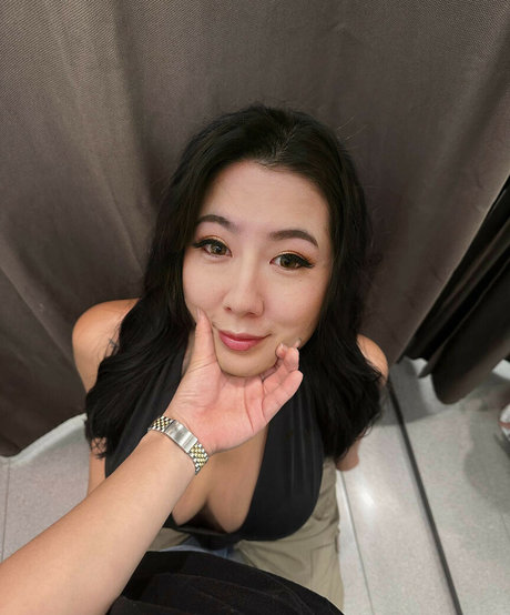 Fuslie top actress pic