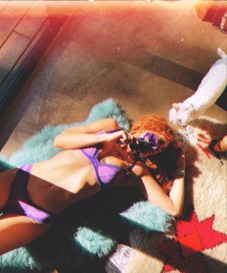 Rumer Willis pretty pornstar pictures