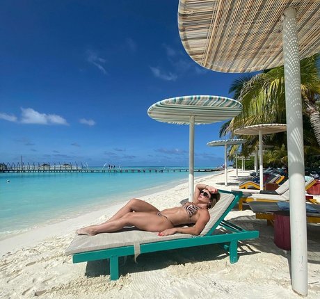 Mirella Santos high quality pornstar image