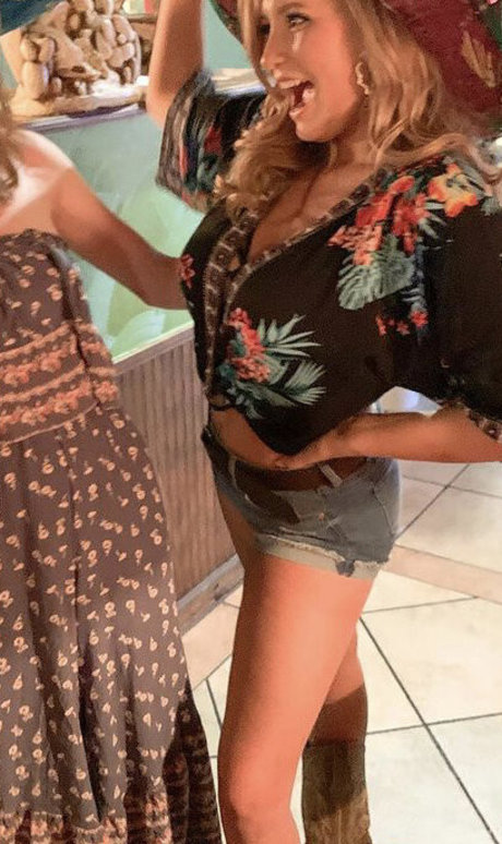 big tits skinny onlyfans hot naked picture