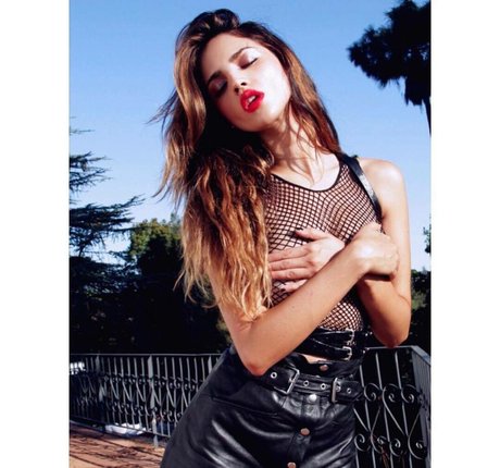 gay rough onlyfans beautiful nude img