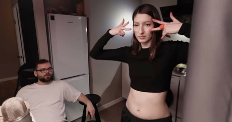 Aloona Larionova model sexy galleries