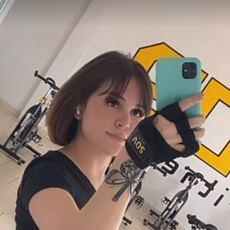 Larissinharp exclusive actress galleries