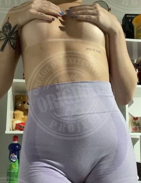 Larissinharp pornstar high quality pic