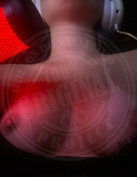 Larissinharp star picture