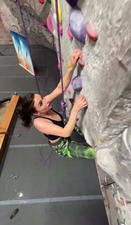 Grace Caroline Currey pornstar free images