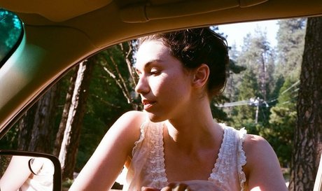 sex asian onlyfans top picture